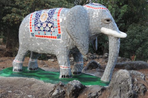 אסתי דרור - פיל עם פסיפס